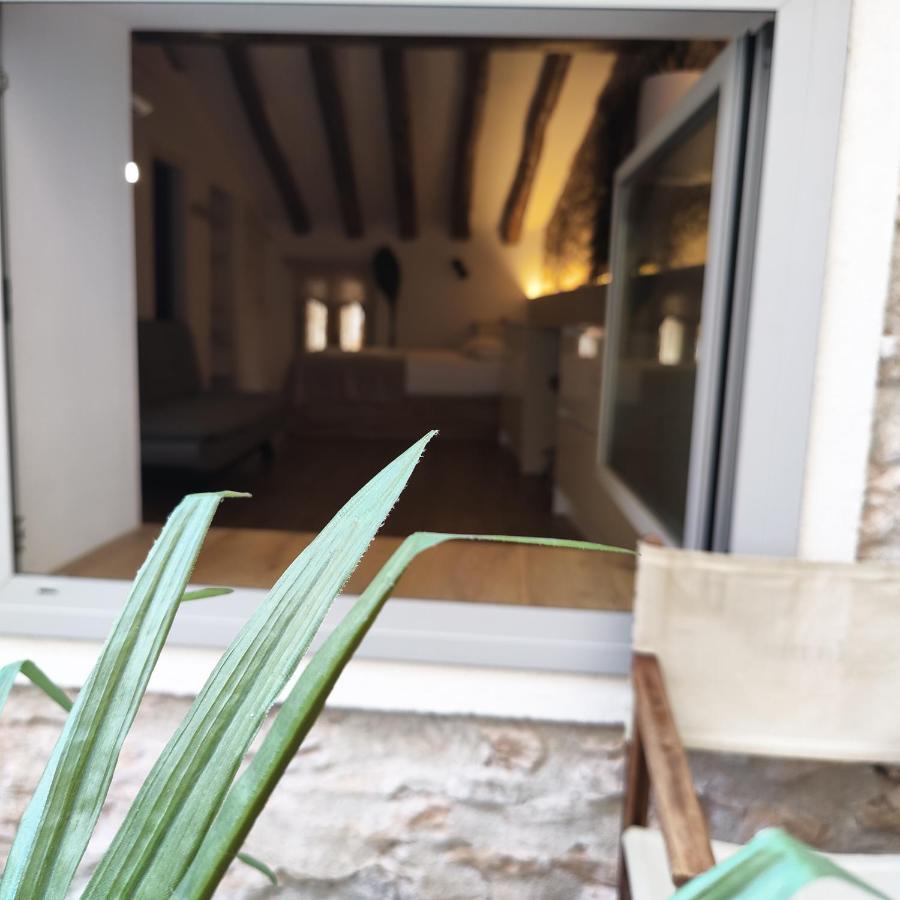 El Nido 14 Apartment โอสปิตาเล็ต เด ลินฟันต์ ภายนอก รูปภาพ