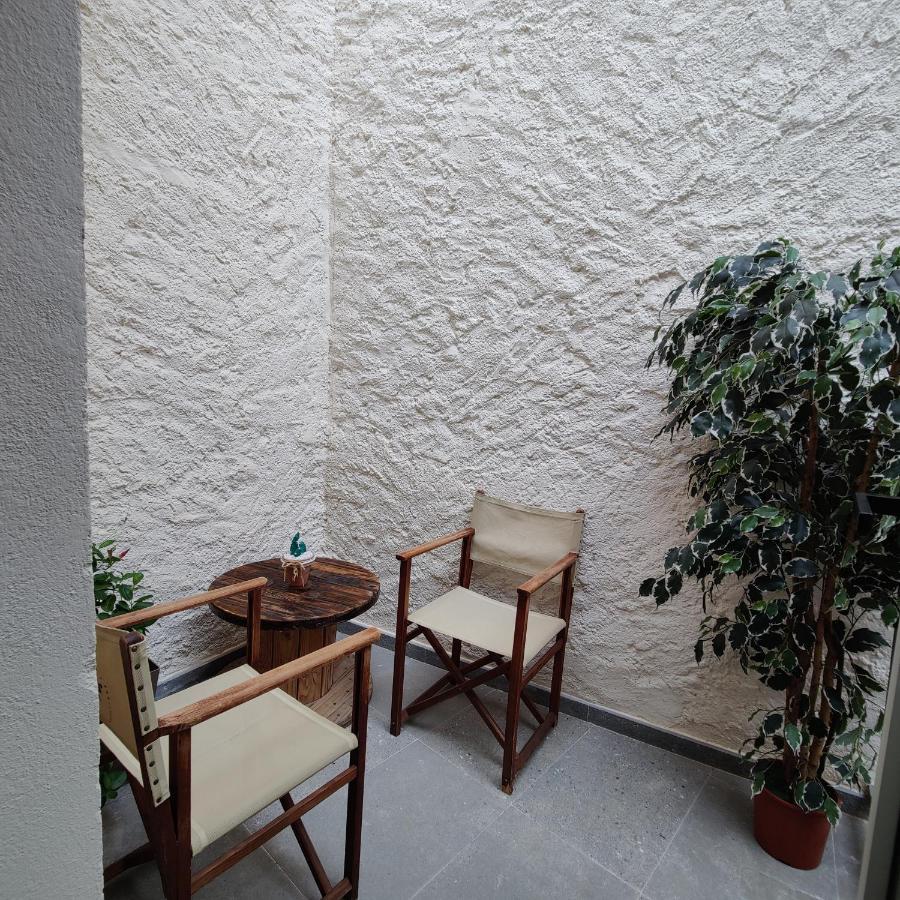 El Nido 14 Apartment โอสปิตาเล็ต เด ลินฟันต์ ภายนอก รูปภาพ