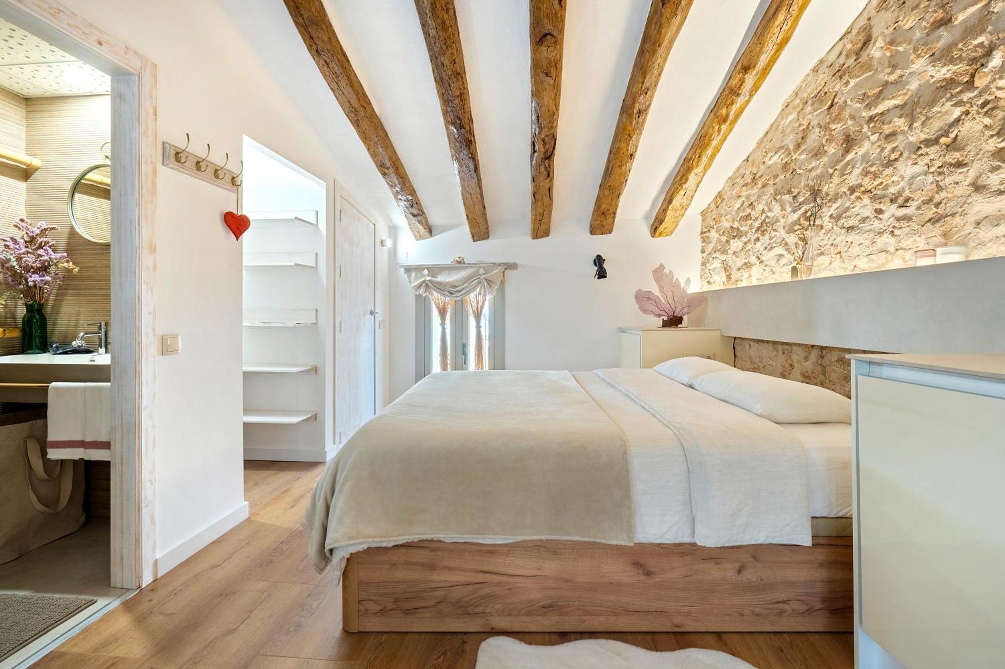 El Nido 14 Apartment โอสปิตาเล็ต เด ลินฟันต์ ภายนอก รูปภาพ