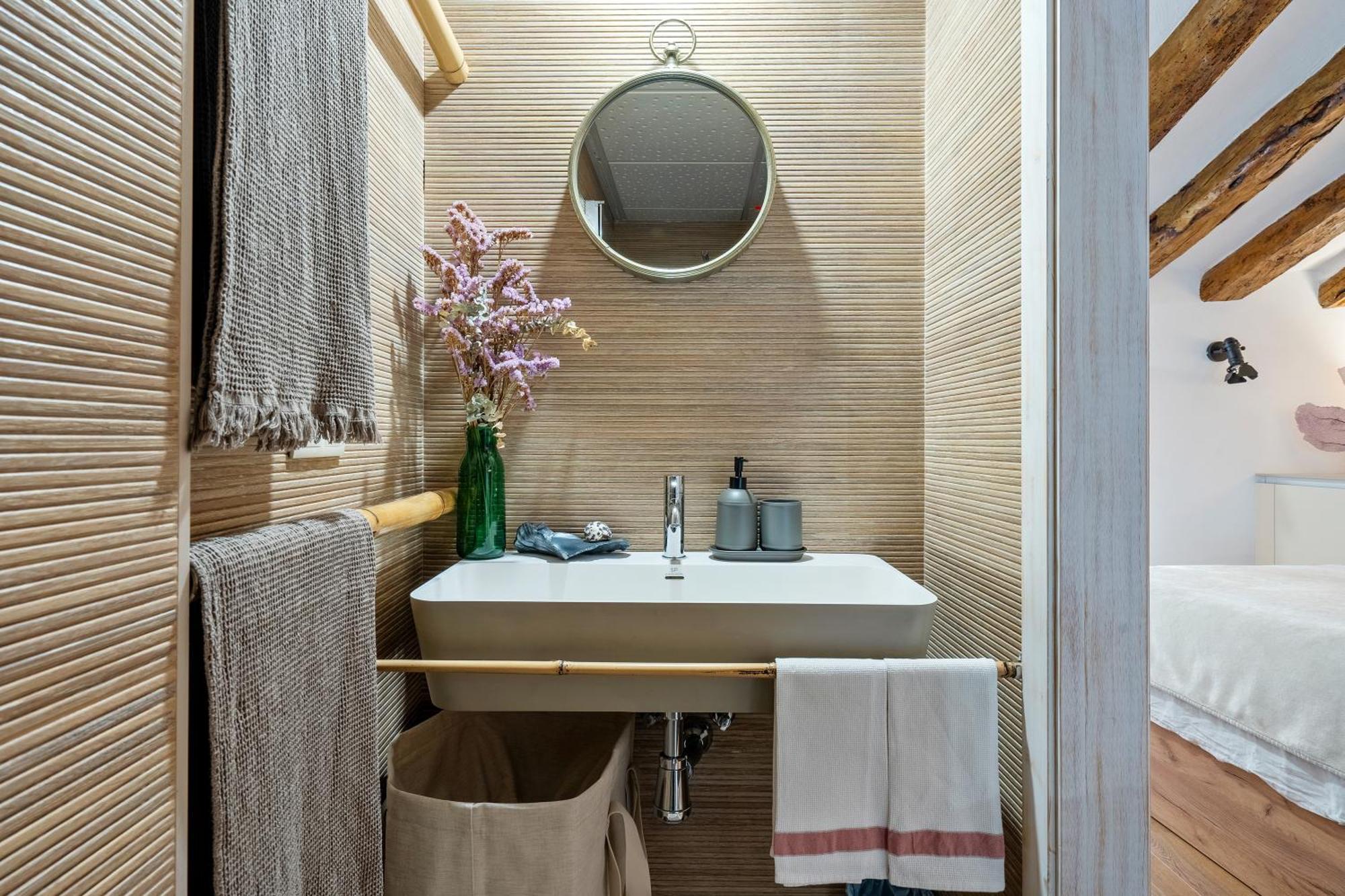 El Nido 14 Apartment โอสปิตาเล็ต เด ลินฟันต์ ภายนอก รูปภาพ