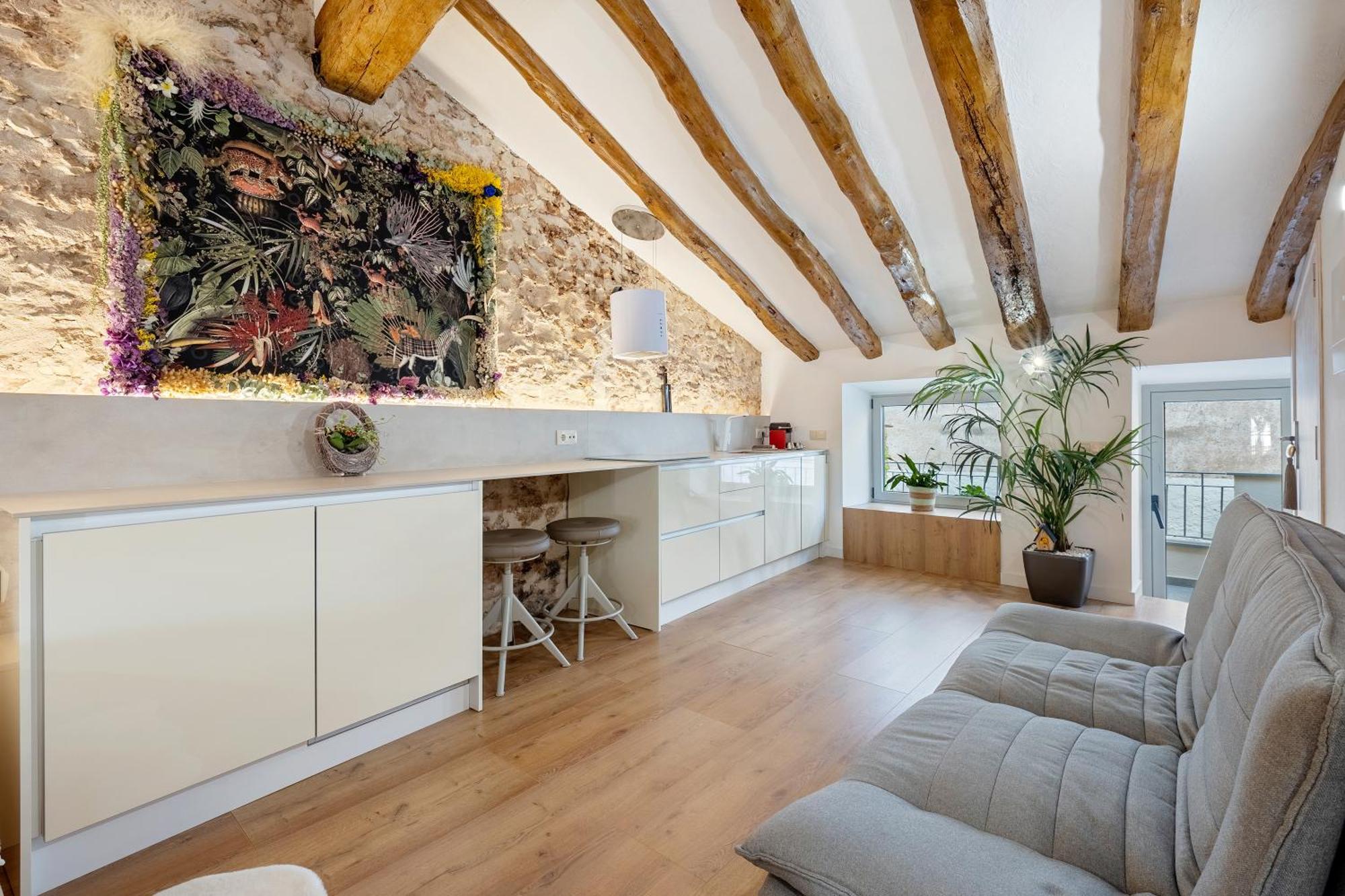 El Nido 14 Apartment โอสปิตาเล็ต เด ลินฟันต์ ภายนอก รูปภาพ